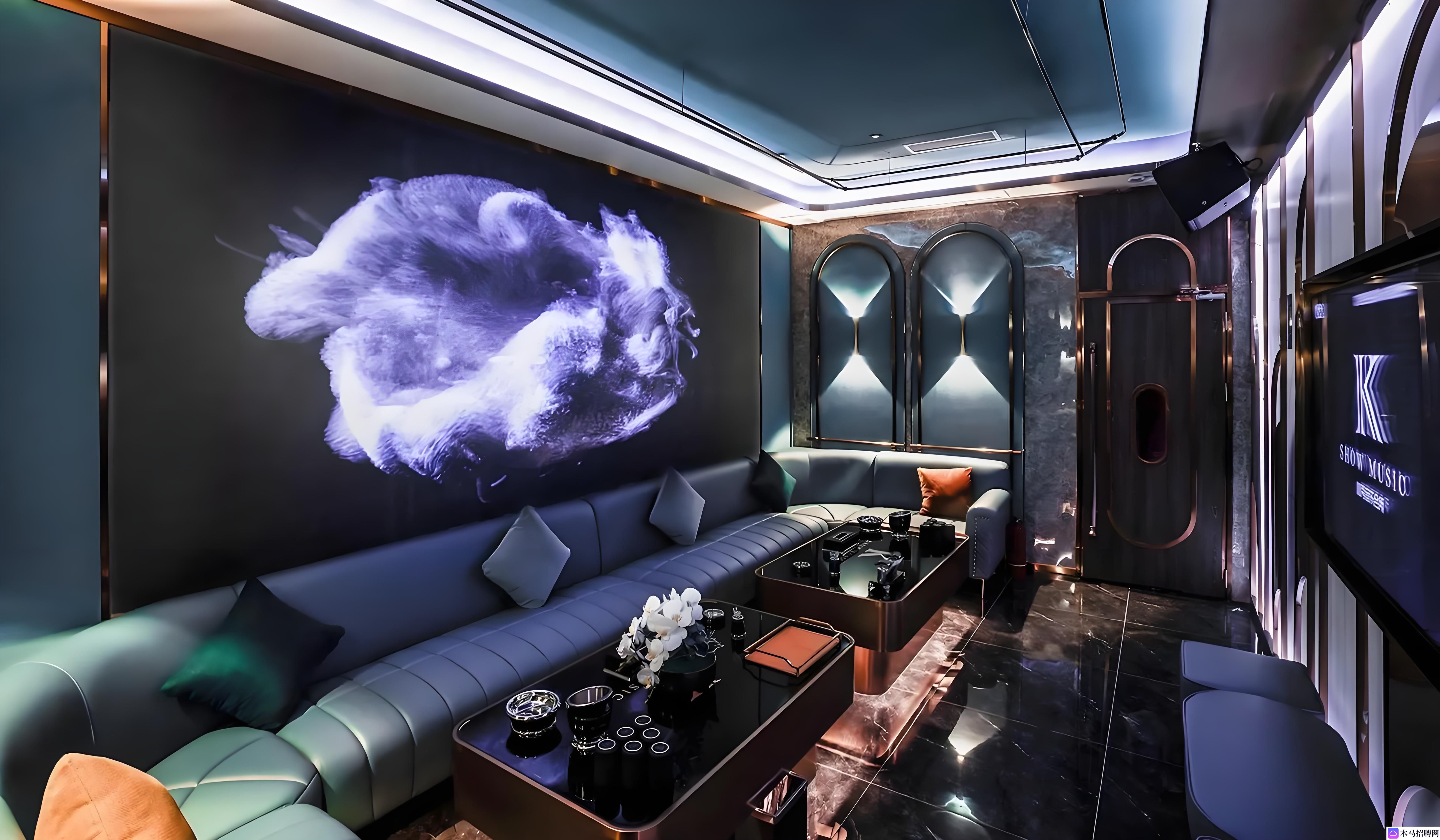 南昌夜场探秘：红谷滩至老城区的热闹中心